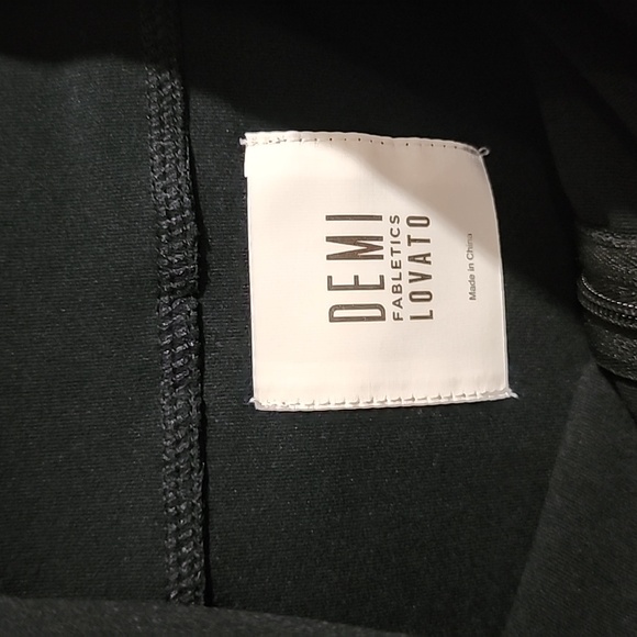 Fabletics Demi Lavato Bella Jacket - Picture 2 of 6